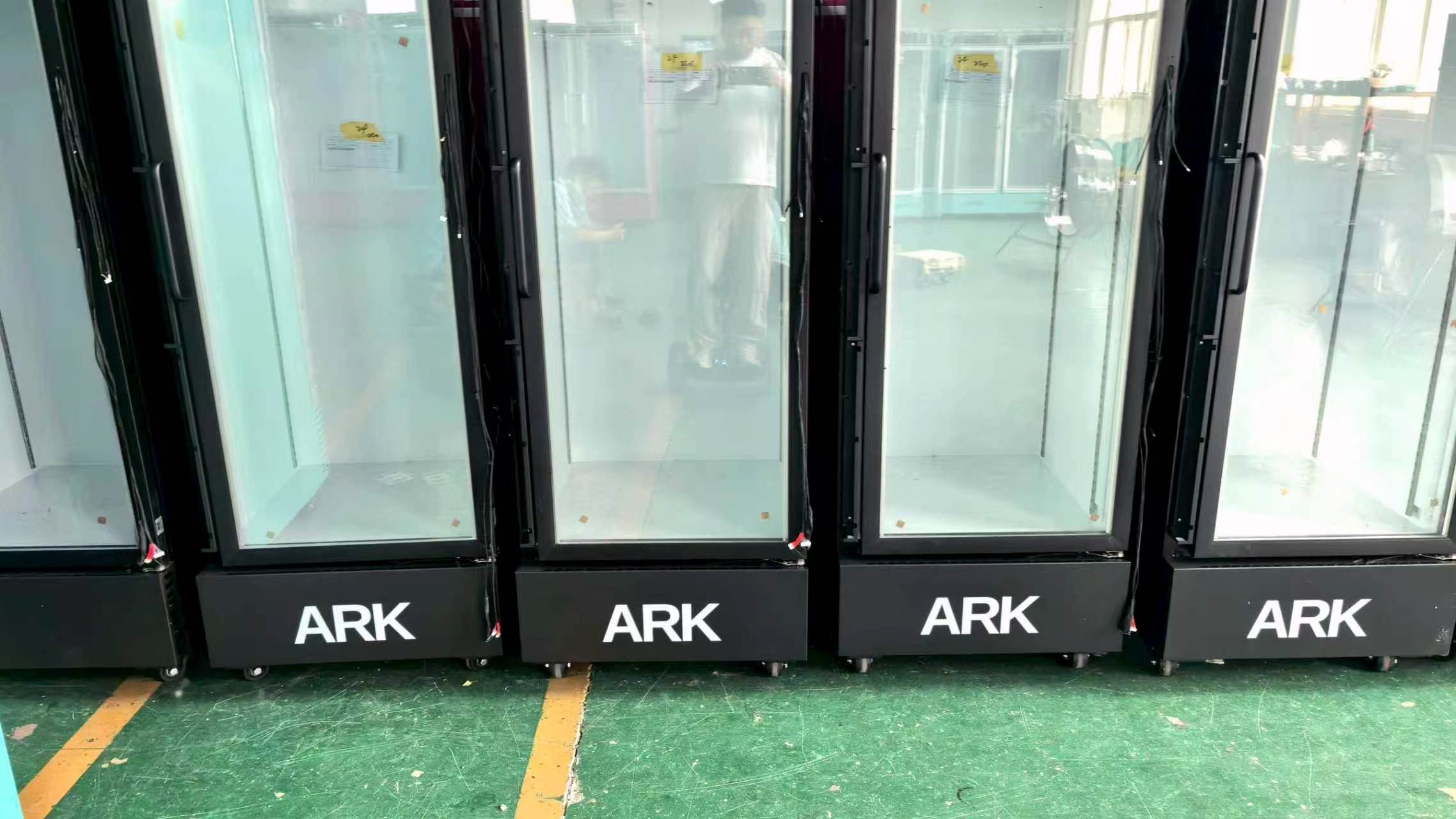 מכונות חטיפים אוטומטיות של ARK למקומות עבודה